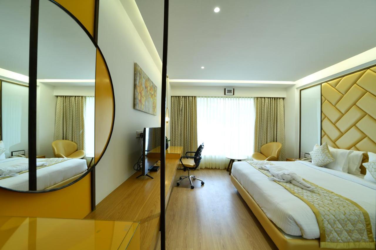 The President Hotel, Kumarapark Bangalore Ngoại thất bức ảnh